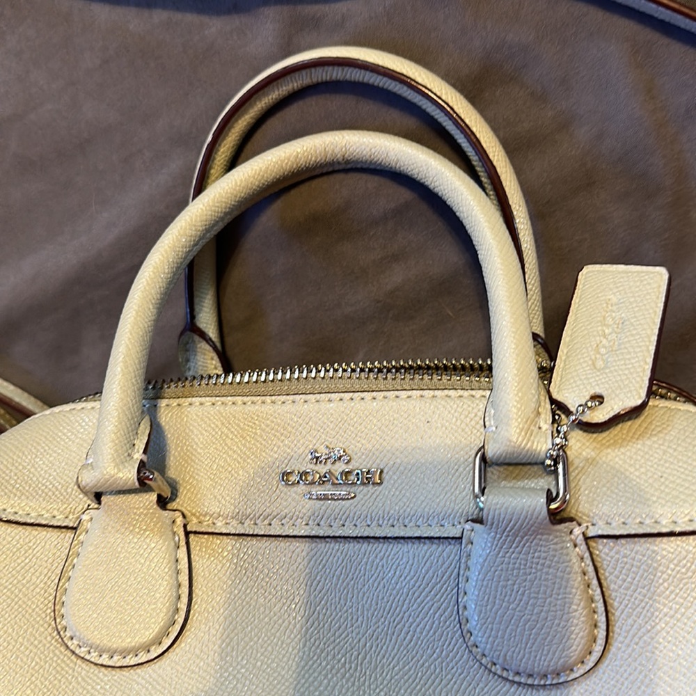 Coach MINI BENNETT SATCHEL - Picture 6 of 9